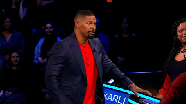 S07:E11 - Hero vs. Hero