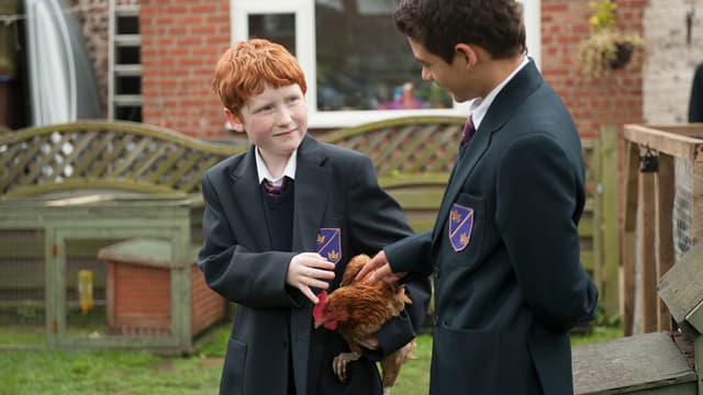 S01:E05 - Tale of Two Cities