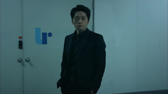 S01:E11 - In a Broken-Down World