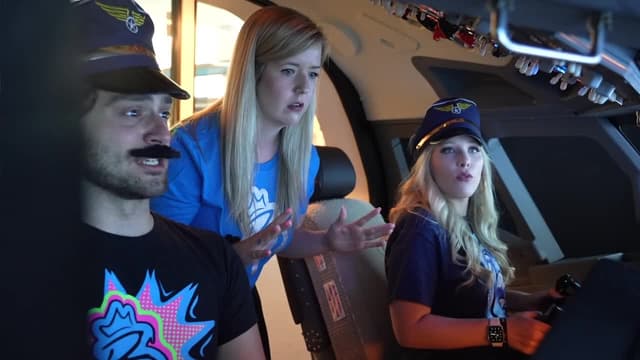 S11:E07 - Secrets I Never Knew About My Husband / Overnight in the World's Smallest City