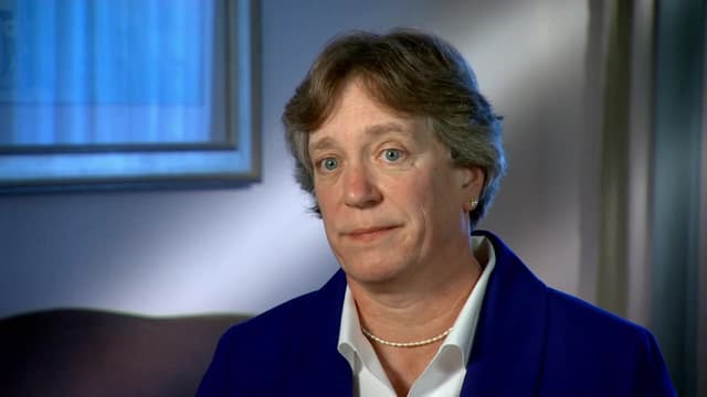 S02:E15 - Two-Faced Victim