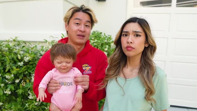 S01:E04 - Build a Secret Nursey for My New Baby