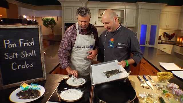 S03:E02 - How to Do Cavern Diving and Crabbing