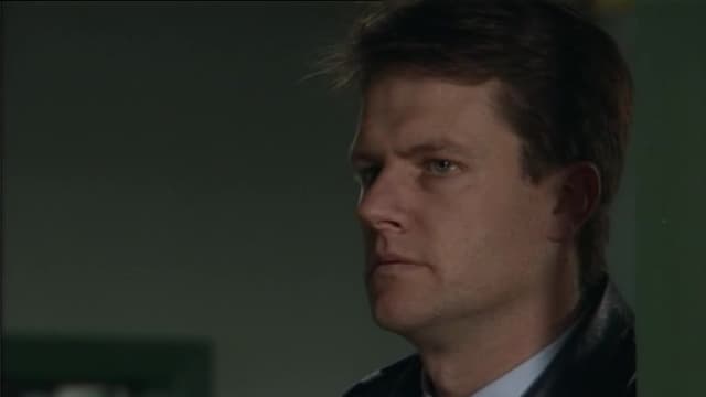 S04:E17 - A Gift From God