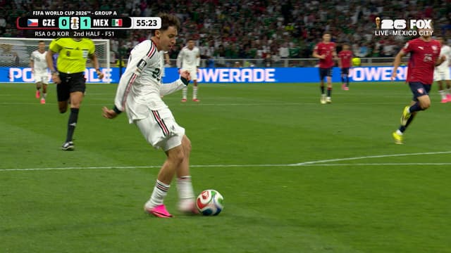 S2026:E154 - Mateo Chávez slots it past the keeper to put Mexico in front of Czechia