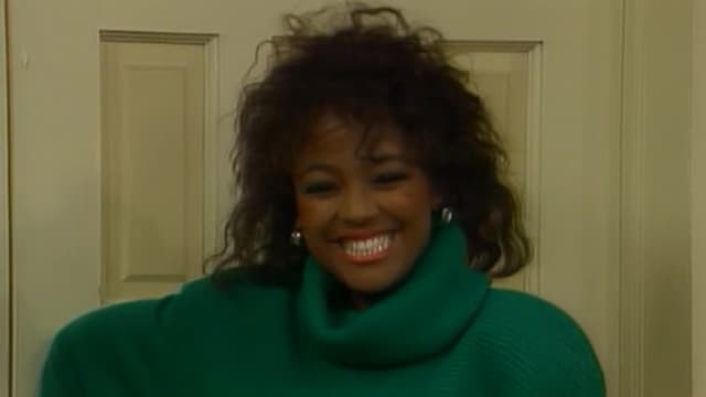 S09:E11 - A Thousand Frowns