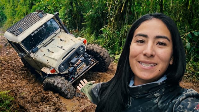 S01:E08 - Colombia Off-Road