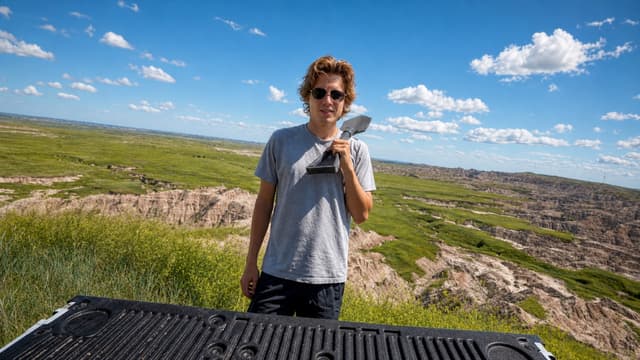 S01:E06 - Cooking Teriyaki Chicken In my Truck (camping meal)