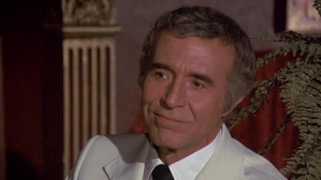 S02:E10 - The Appointment / Mr. Tattoo