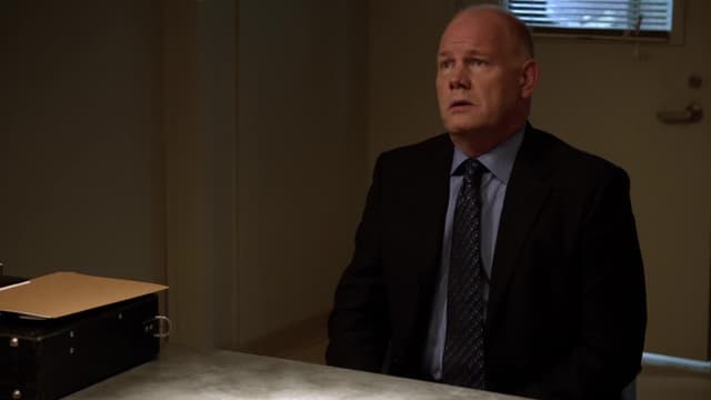 S01:É07 - S01:E07 - Collateral Damage