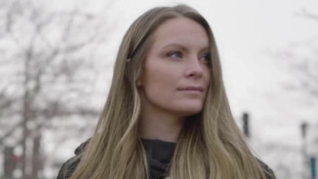 S09:E09 - The Survival Story of Nicki Lenway