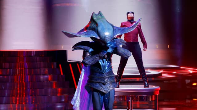 S14:E10 - Star Trek Night