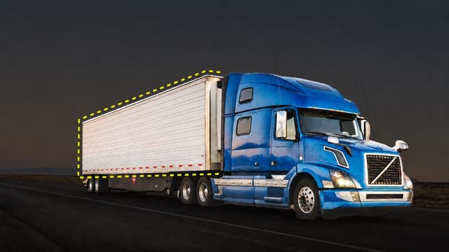 S01:E02 - Semi Trucks