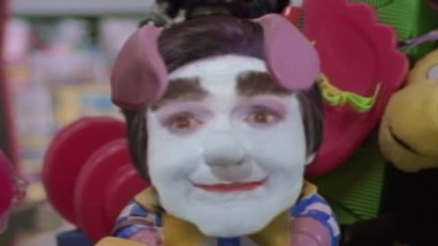 S01:E10 - Locomotion Commotion