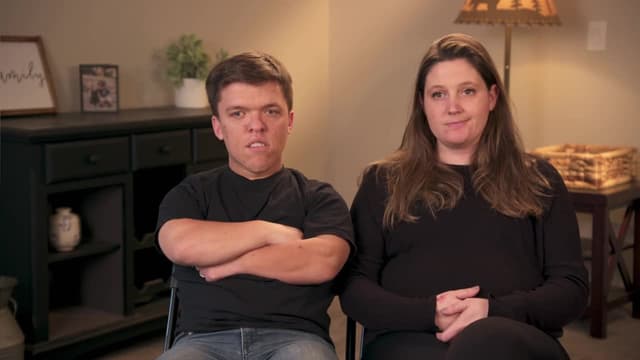 S23:E01 - The Roloff Crazy Train