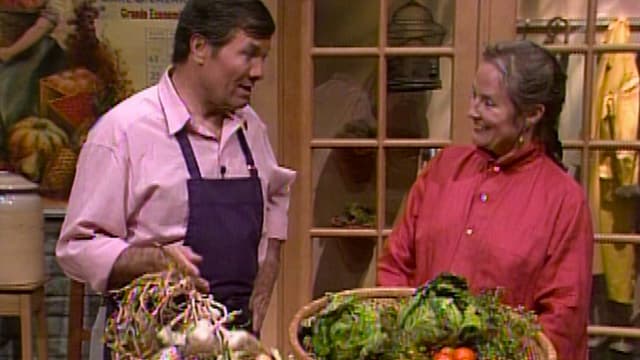 S01:E01 - My Mother's Favorites
