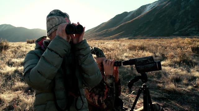 S13:E16 - A Mountain Caribou Hunt With Jim's Fav Hunting Buddy