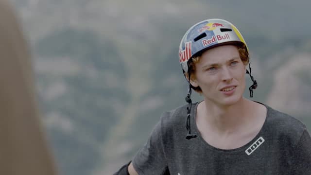 S01:E18 - Only Live Once | Extreme BMX