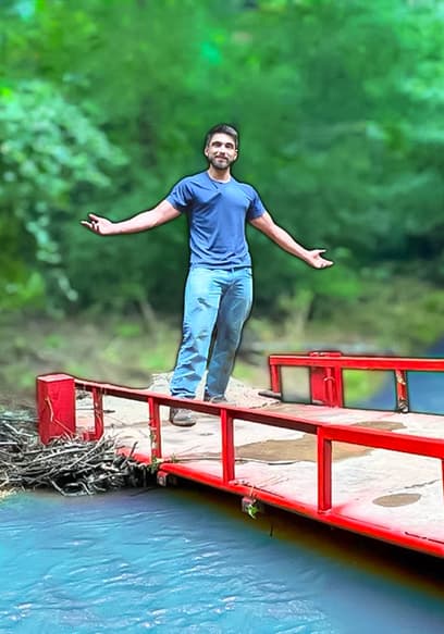 S04:E11 - 1v1 Bridge Build Challenge - We Fixed It poster