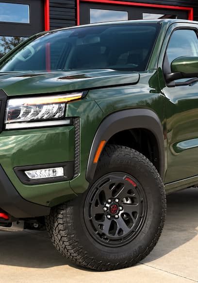 S01:E10 - Nissan Frontier PRO-4X: Rugged Midsize Truck Tested poster