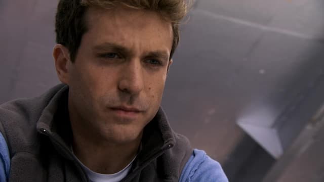 S01:E07 - Night Moves