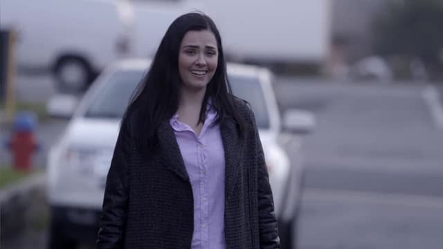 S03:E04 - Murder at Sunrise