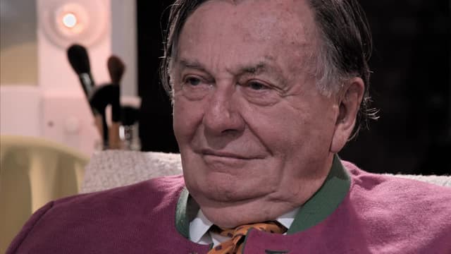 S08:E10 - Final: Barry Humphries