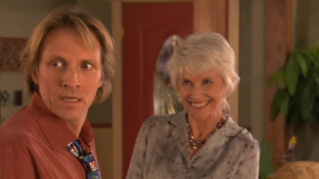 S03:E26 - A Very Derekus Christmas