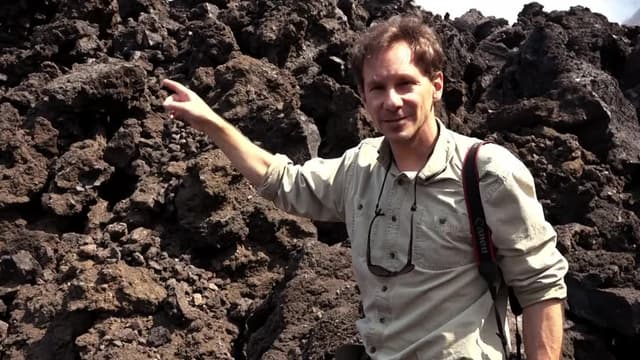 S04:E03 - Cabo Verde Volcano