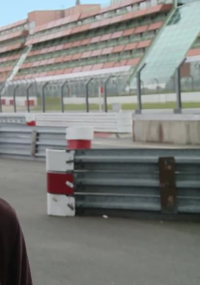 S01:E05 - La Serie De Carreras Más Dura Del Mundo poster