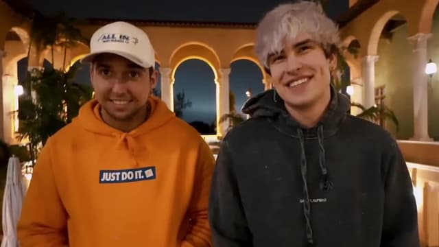 S06:E04 - The Unexpected Happens at the Biltmore Hotel