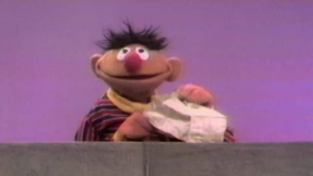 S09:E40 - Farewell Luau