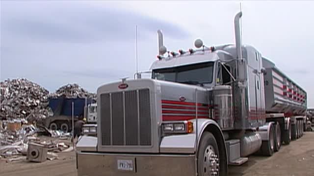 S02:E07 - All About Recycling