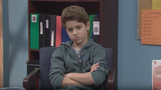 S02:E12 - Battling Bullies With Boys