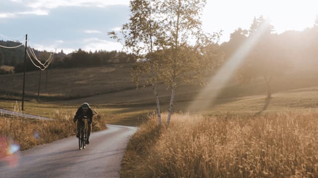 S01:E03 - Deep Waters