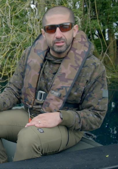 S01:E03 - Barbel & Carp poster