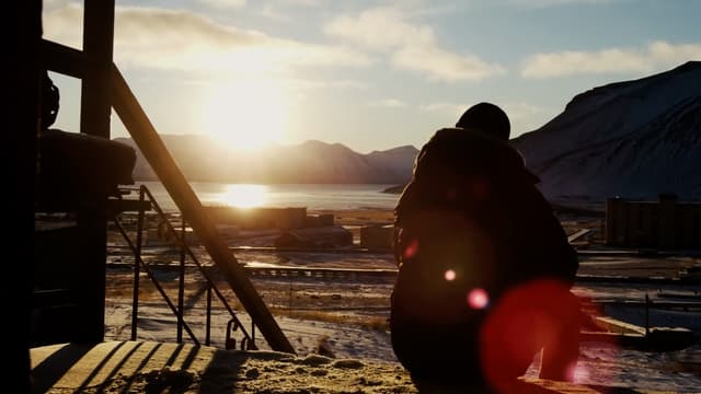 S01:E07 - Frozen in Time