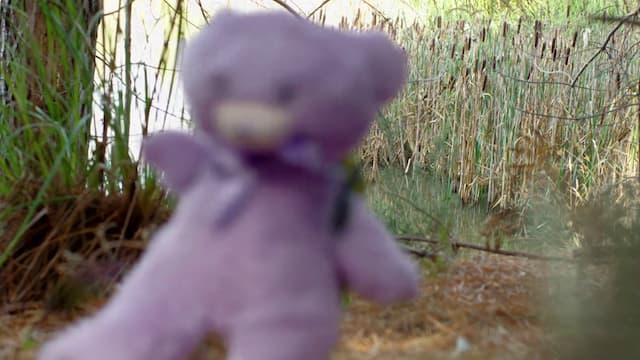 S01:E07 - Camper