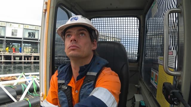 S01:E06 - Episode 6
