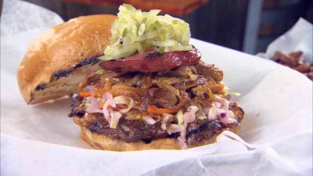 S02:E19 - Smoque Shack, Slickity Jim's Chat N' Chew, Boogie's Burgers