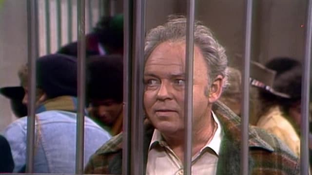 S02:E03 - Archie in the Lock-Up