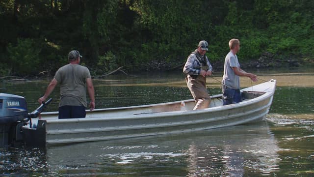 S02:E01 - Gator Gauntlet