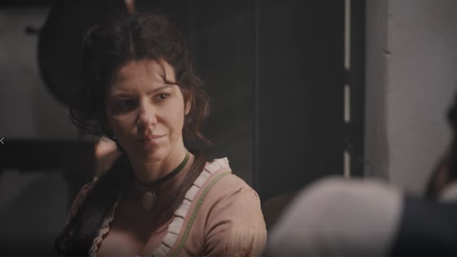 S01:E03 - La guerra en casa