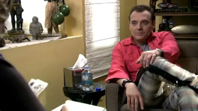 S01:E04 - Tom Sizemore and Traci Lords