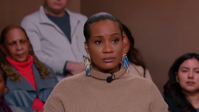 S01:E59 - Episode 1-104A & 1-104B