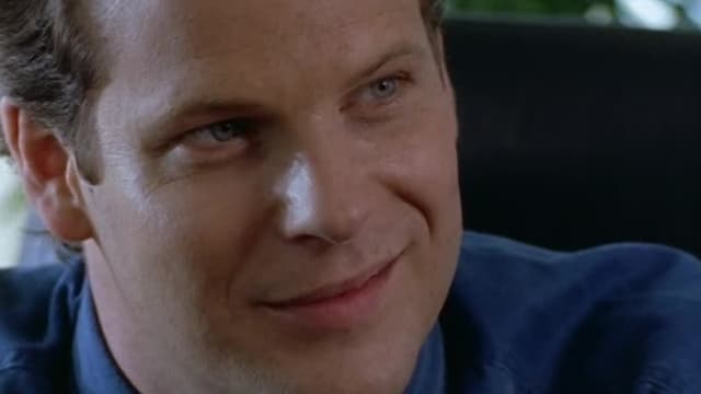 S01:E05 - Free Fall / The Presence