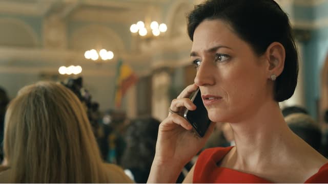 S01:E10 - Episode 10