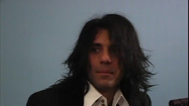 S01:E01 - Burned Alive