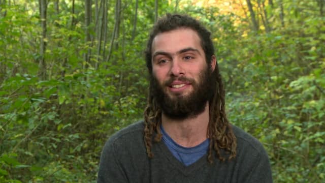 S04:E10 - Mushroom House