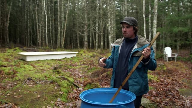 S02:E11 - The Ultimate Football Lounge